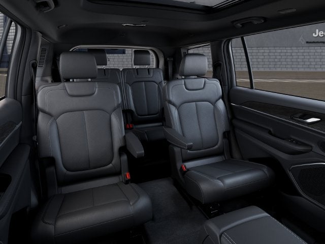 2027 Jeep Grand Cherokee L Base