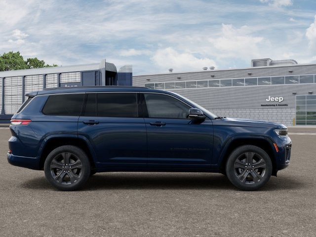 2027 Jeep Grand Cherokee L Base