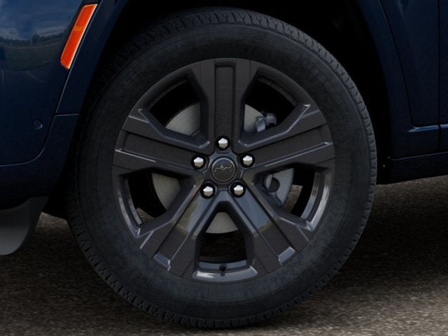 2027 Jeep Grand Cherokee L Base