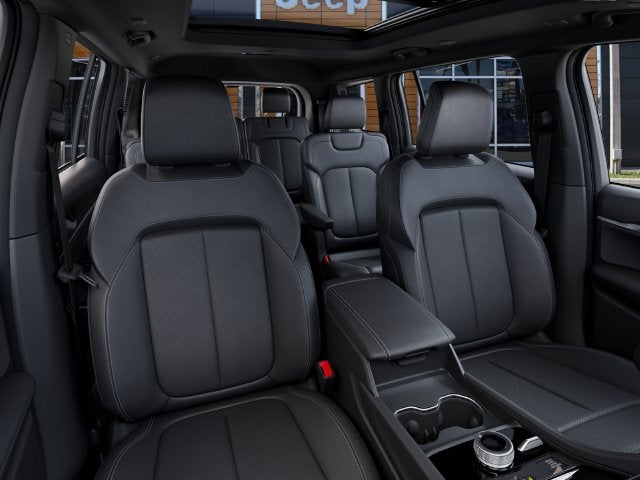 2027 Jeep Grand Cherokee L Limited Reserve