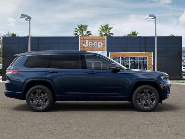 2027 Jeep Grand Cherokee L Base