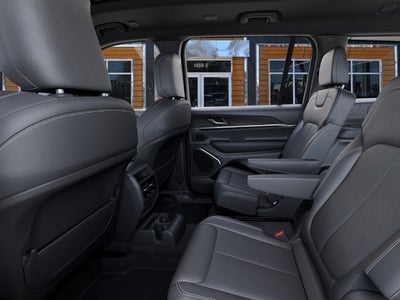 2027 Jeep Grand Cherokee L Base