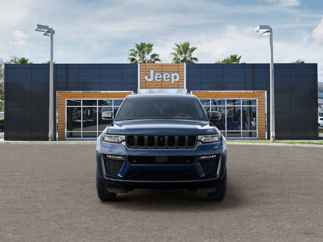 2027 Jeep Grand Cherokee L Base