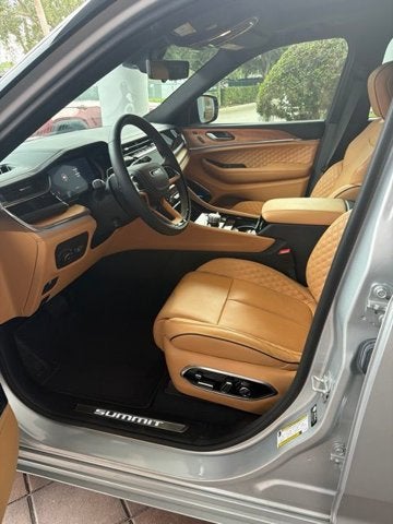 2025 Jeep Grand Cherokee L Summit Reserve