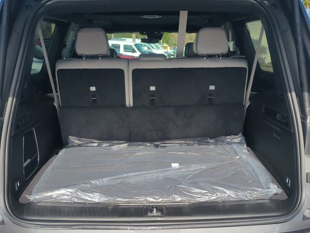 2026 Jeep Grand Wagoneer L Base