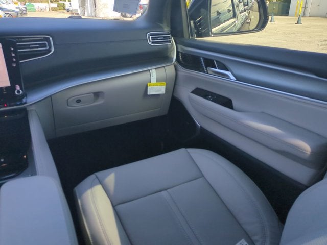 2026 Jeep Grand Wagoneer L Base