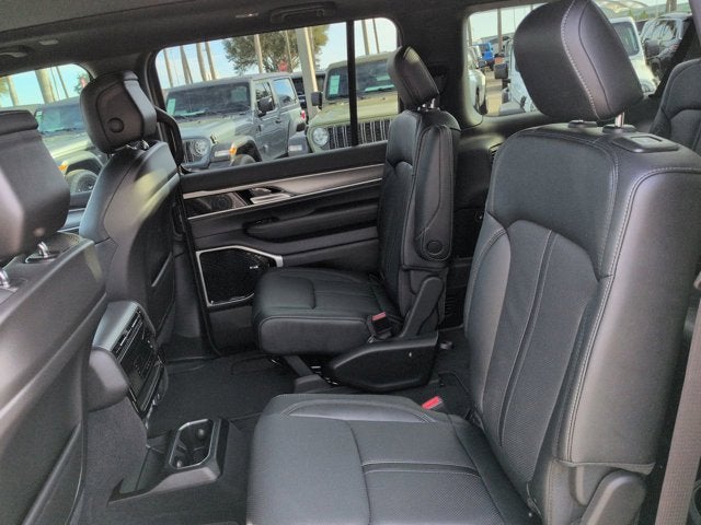 2026 Jeep Grand Wagoneer L Limited Altitude