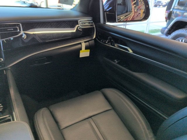 2026 Jeep Grand Wagoneer L Summit Obsidian