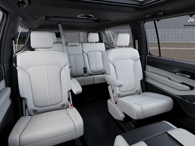 2026 Jeep Grand Wagoneer L Summit Obsidian