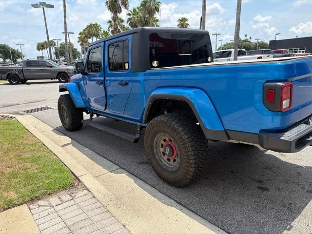 2022 Jeep Gladiator Overland