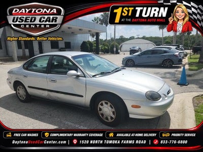 1999 Ford Taurus SE
