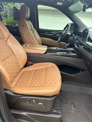2023 Cadillac Escalade 4WD Premium Luxury