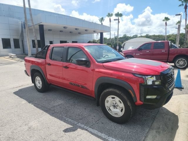 2024 Nissan Frontier SV