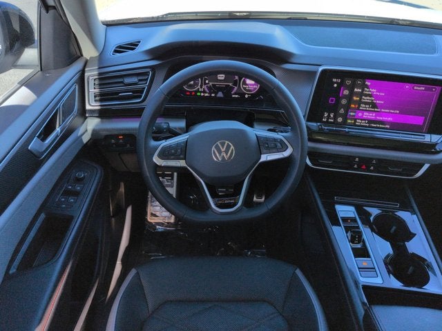 2024 Volkswagen Atlas 2.0T Peak Edition SE w/Technology