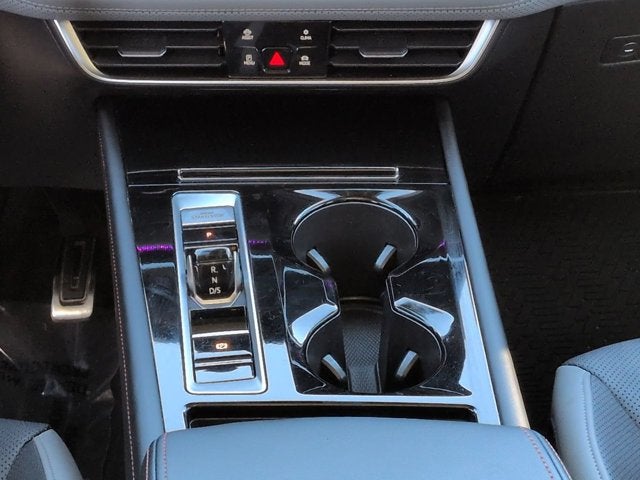 2024 Volkswagen Atlas 2.0T Peak Edition SE w/Technology