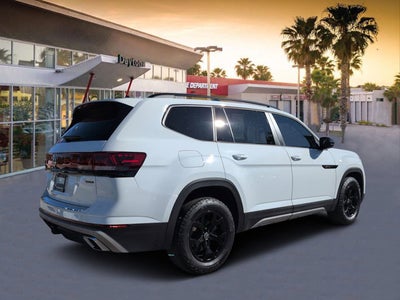 2024 Volkswagen Atlas 2.0T Peak Edition SE w/Technology