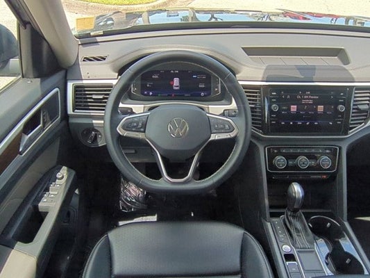 2022 Volkswagen Atlas 3.6L V6 SE w/Technology in Daytona Beach, FL - Daytona Auto Mall