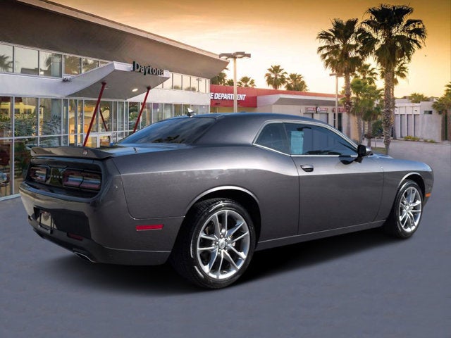 2023 Dodge Challenger SXT