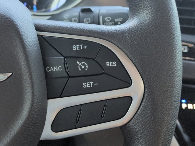 2017 Chrysler Pacifica LX