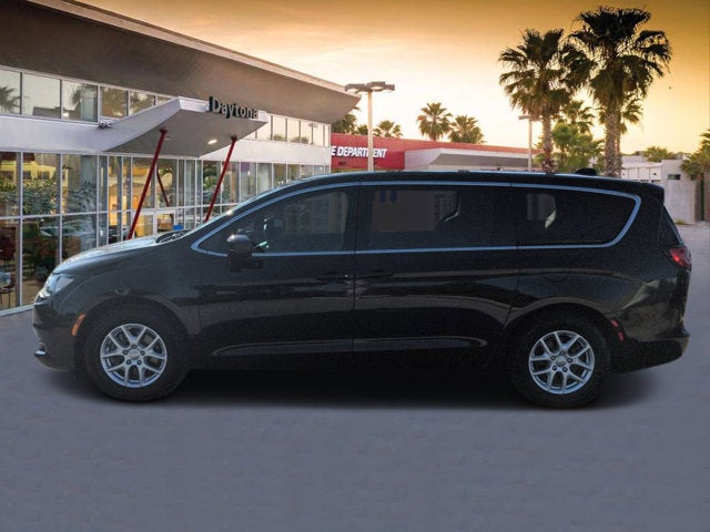 2017 Chrysler Pacifica LX