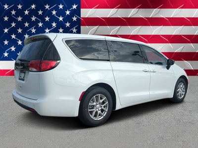 2026 Chrysler Voyager LX