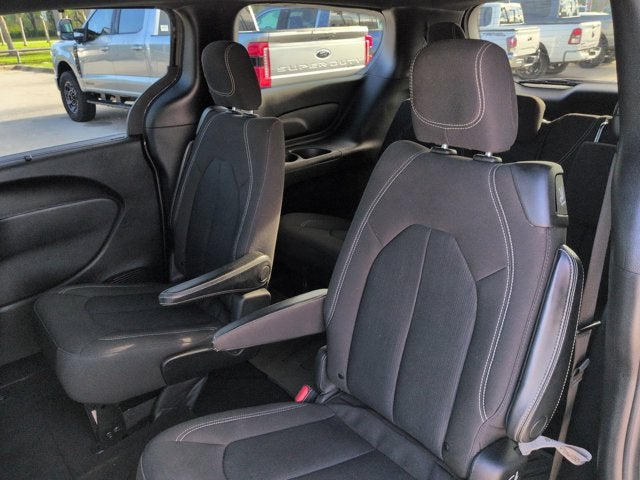 2021 Chrysler Pacifica Touring
