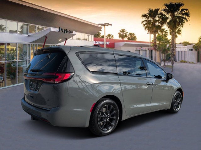2021 Chrysler Pacifica Touring