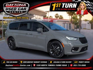 2021 Chrysler Pacifica Touring