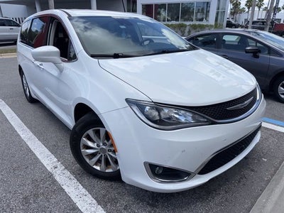 2019 Chrysler Pacifica Touring Plus