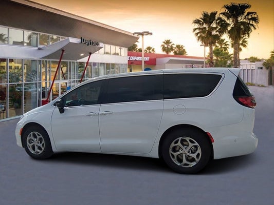 2024 Chrysler Pacifica Limited in Daytona Beach, FL - Daytona Auto Mall