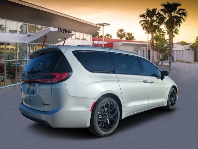 2026 Chrysler Pacifica Limited