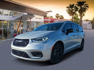 2026 Chrysler Pacifica Limited