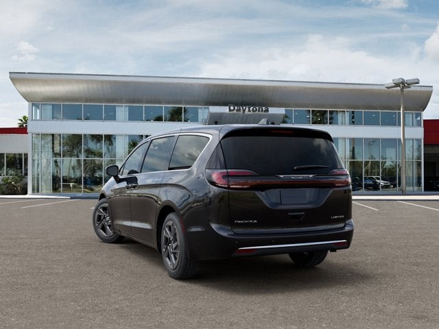 2027 Chrysler Pacifica Limited