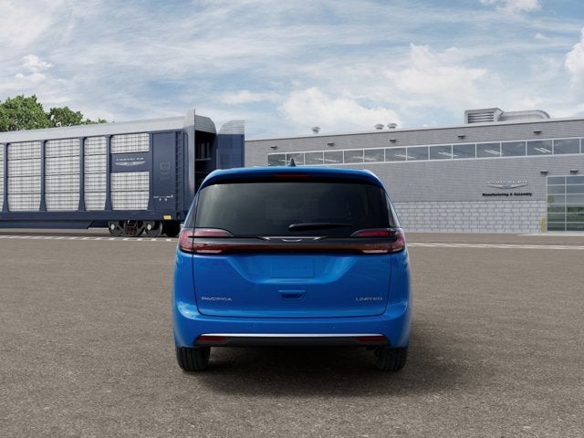 2027 Chrysler Pacifica Limited