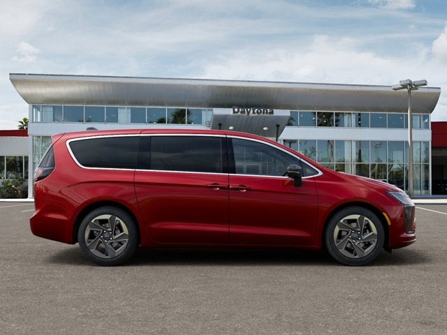2027 Chrysler Pacifica Limited