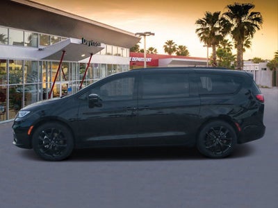 2026 Chrysler Pacifica Limited