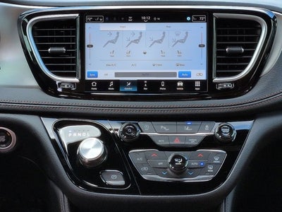 2026 Chrysler Pacifica Pinnacle