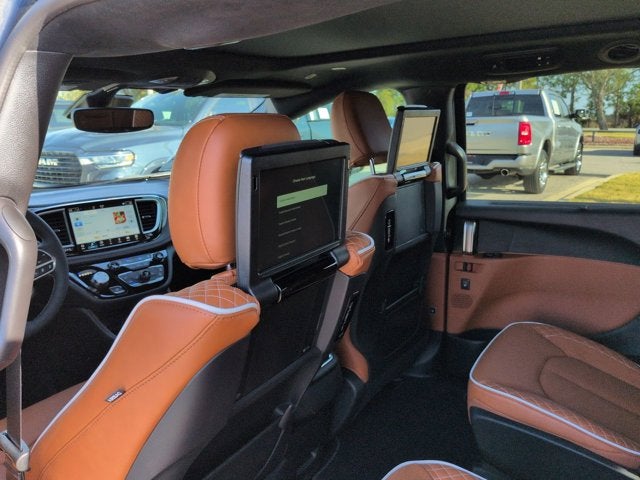 2026 Chrysler Pacifica Pinnacle