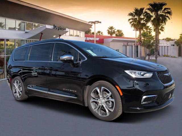 2026 Chrysler Pacifica Pinnacle