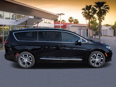 2026 Chrysler Pacifica Pinnacle