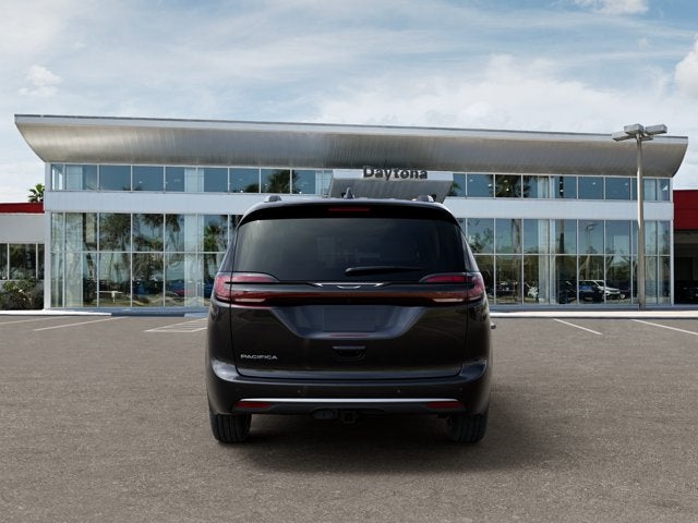 2027 Chrysler Pacifica Pinnacle