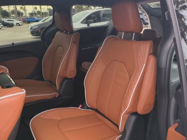 2026 Chrysler Pacifica Pinnacle