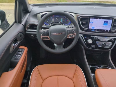 2026 Chrysler Pacifica Pinnacle