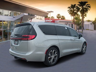 2026 Chrysler Pacifica Pinnacle