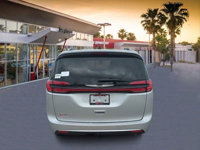 2026 Chrysler Pacifica Pinnacle