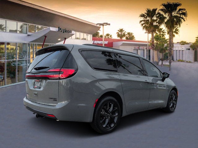 2023 Chrysler Pacifica Limited