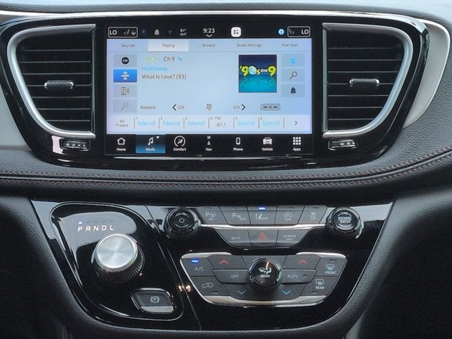 2024 Chrysler Pacifica Pinnacle