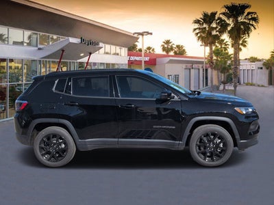 2026 Jeep Compass Latitude Altitude