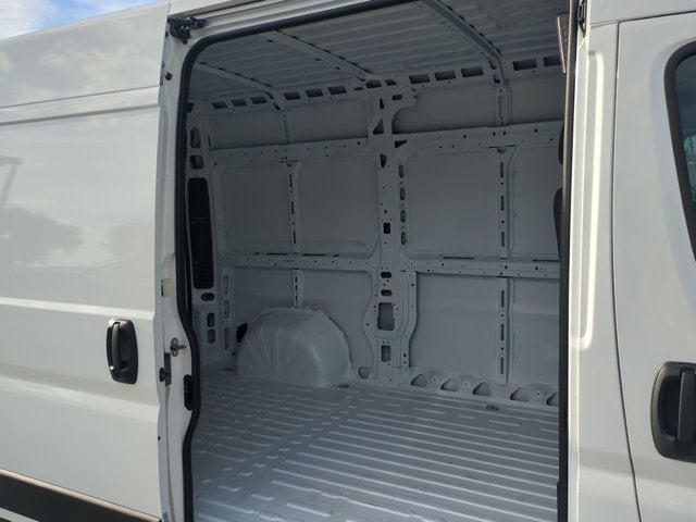 2026 RAM ProMaster Cargo Van Tradesman