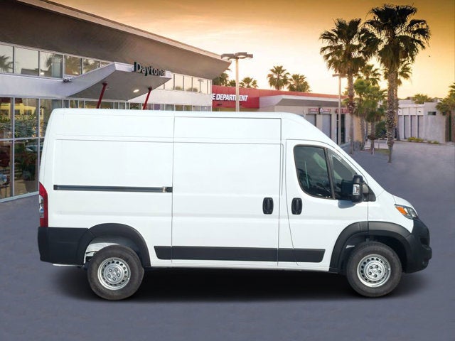 2026 RAM ProMaster Cargo Van Tradesman